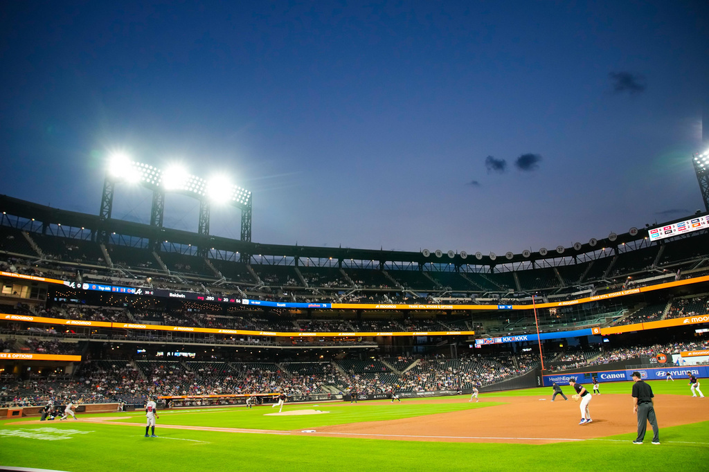 New York Mets against the Atlanta Braves during the sixth inning of a baseball game Wednesday, July 29, 2026, in New York (AP Photo/Eduardo Munoz Alvarez)