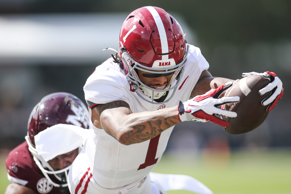 Alabama wide receiver Ryan Coleman-Williams (1) dives for a touchdown against Mississippi State during the first half of an NCAA college football game in Starkville, Miss., Saturday, Oct. 3, 2026. (AP Photo/James Pugh)