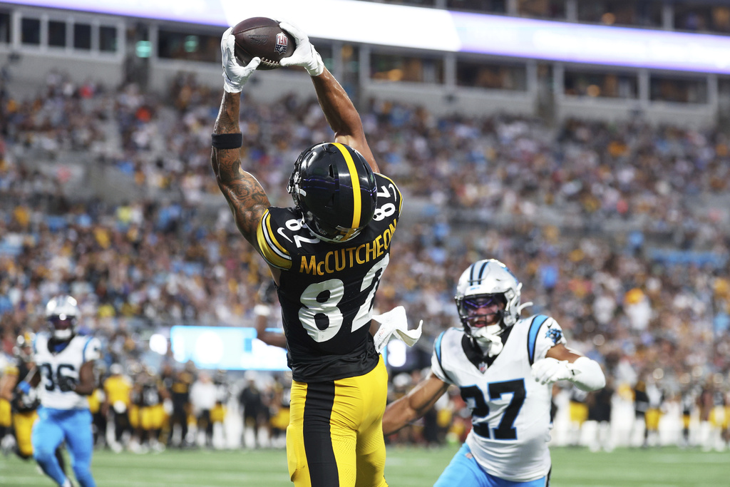 Pittsburgh Steelers wide receiver Lance McCutcheon catches a touchdown pass against the Carolina Panthers during the first half of an NFL preseason football game, Thursday, Aug. 21, 2025, in Charlotte, N.C. (AP Photo/Scott Kinser)