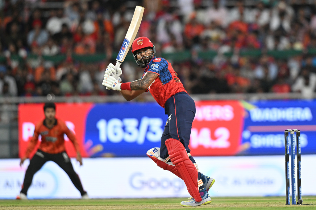 Punjab Kings' captain Shreyas Iyer bats during the Indian Premier League cricket match between Punjab Kings and Sunrisers Hyderabad in New Chandigarh, India, Saturday, April 11, 2026. (AP Photo)