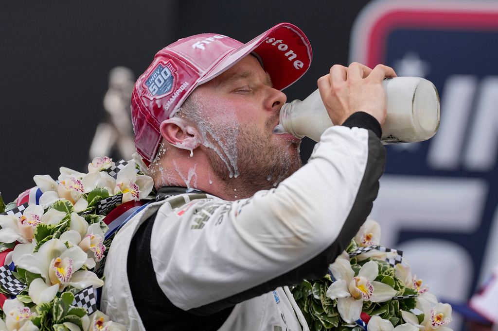 Felix Rosenqvist, of Sweden, celebrates after winning the Indianapolis 500 auto race at Indianapolis Motor Speedway in Indianapolis, Sunday, May 24, 2026. (AP Photo/Michael Conroy)
