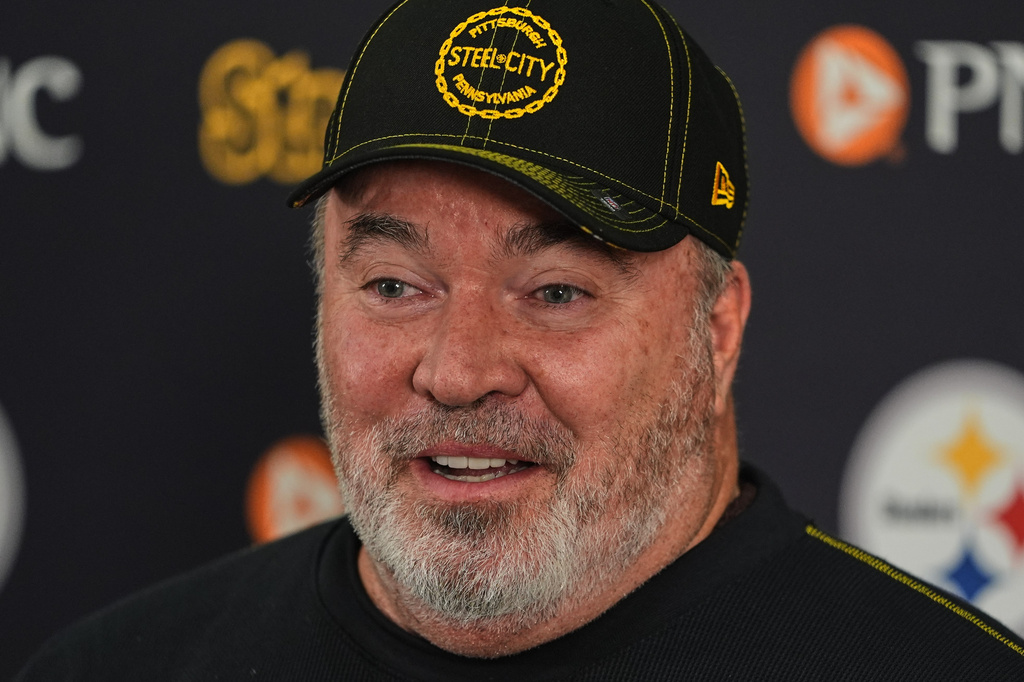 Pittsburgh Steelers head coach Mike McCarthy meets with reporters at the NFL football team's camp in Latrobe, Pa., Tuesday, July 28, 2026. (AP Photo/Gene J. Puskar)