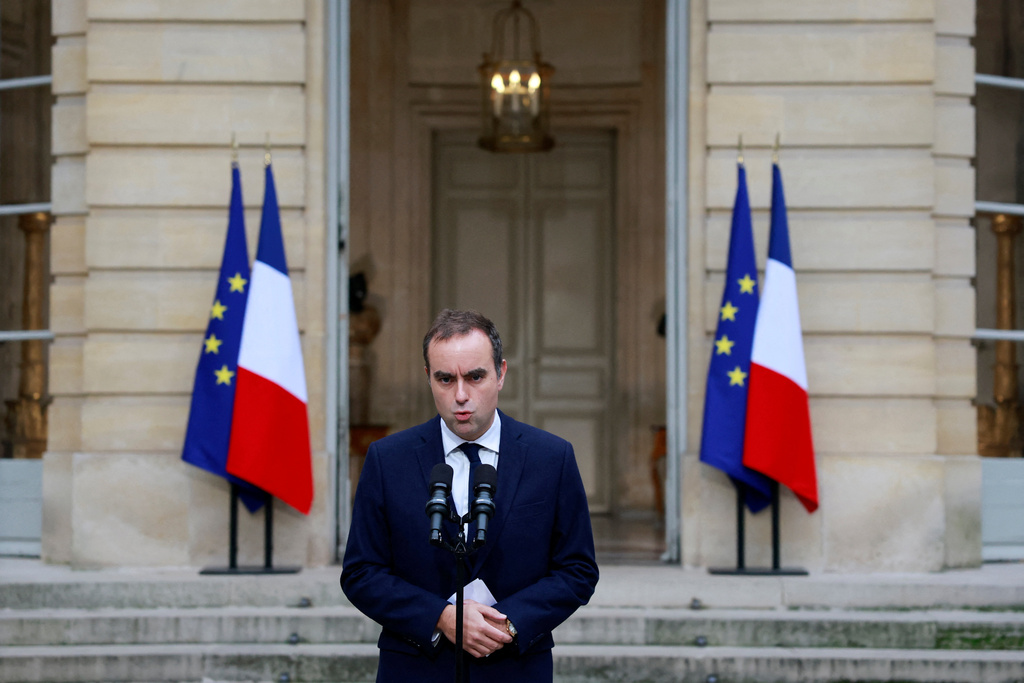 French outgoing Prime Minister Sebastien Lecornu makes a statement at the Hotel Matignon, the Prime Minister's residence, Wednesday, Oct. 8, 2025. (Stephanie Lecocq, Pool via AP)