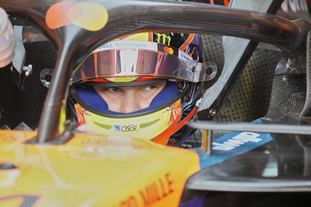 McLaren driver Oscar Piastri of Australia prepares for the first training for the Azerbaijan Formula One Grand Prix in Baku, Azerbaijan, Friday, Sept. 19, 2025. (AP Photo/Darko Bandic)