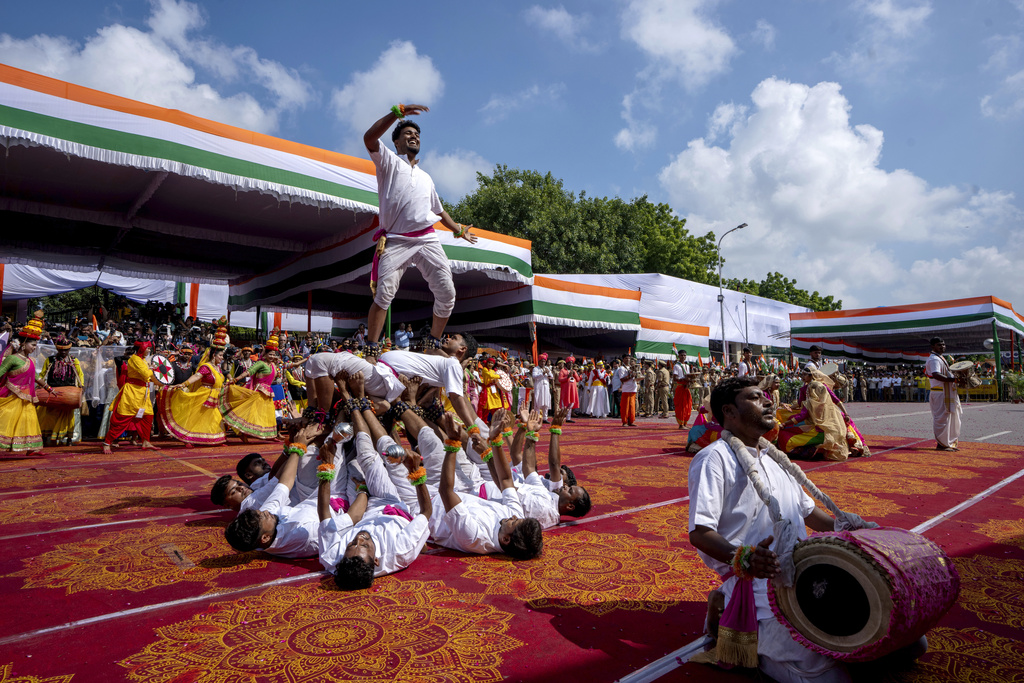 Artists perform during Independence Day celebrations in Lucknow, Uttar Pradesh state, India, Friday, Aug. 15, 2025. (AP Photo/Rajesh Kumar Singh)