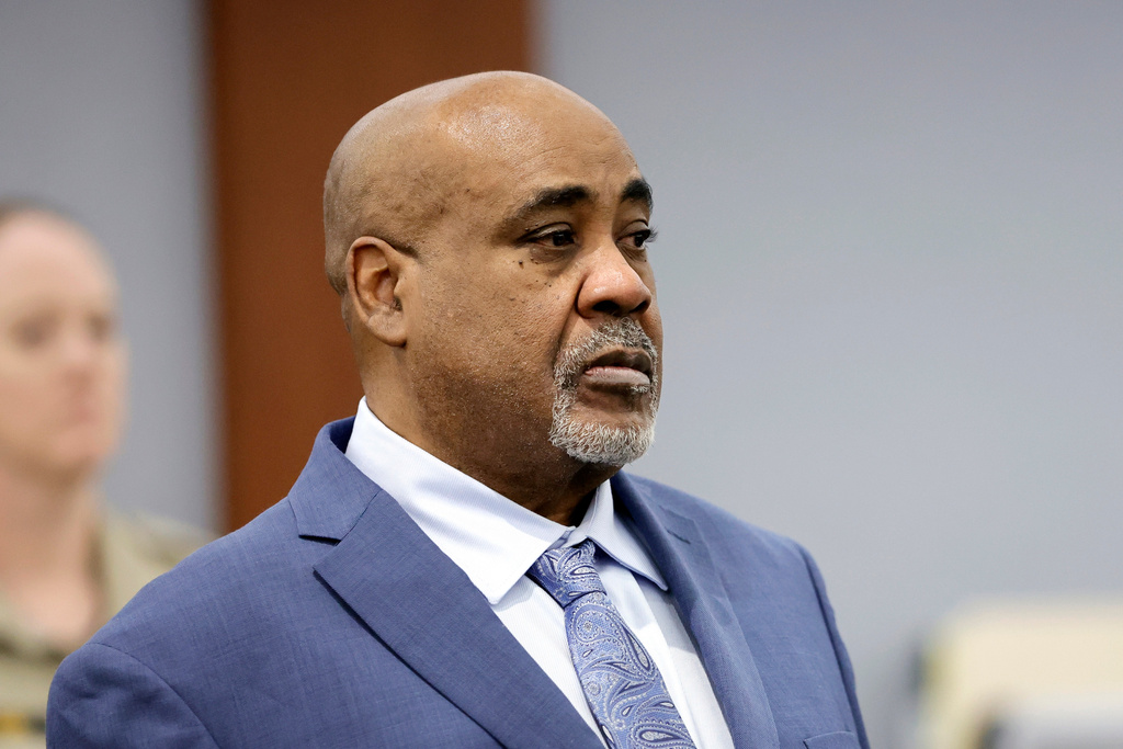 Duane Davis appears in court during opening arguments for his murder trial, related to the 1996 killing of rapper Tupac Shakur, at Clark County District Court Regional Justice Center in Las Vegas, Monday, Aug. 17, 2026. (Steve Marcus/Pool Photo via AP)