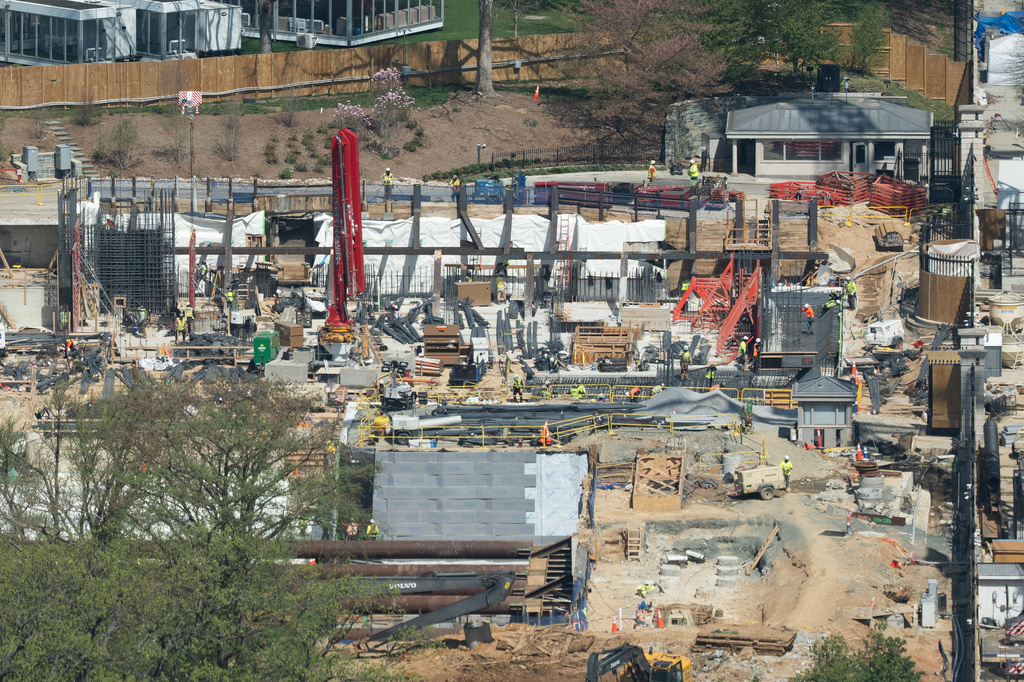 Work continues on the construction of the ballroom at the White House in Washington, Wednesday, April 1, 2026. (AP Photo/Allison Robbert)
