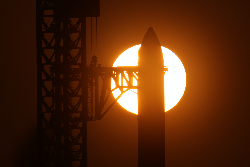 The sun rises behind SpaceX's mega rocket Starship as it is prepared for a test flight from Starbase, Texas, Friday, May 22, 2026. (AP Photo/Eric Gay)