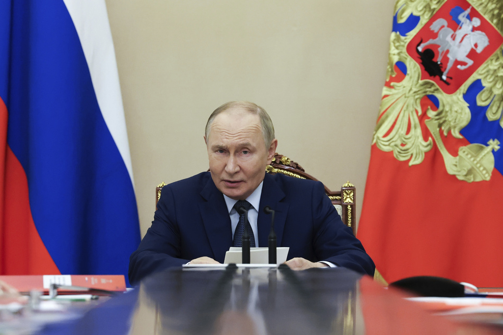 Russian President Vladimir Putin chairs a Security Council meeting at the Kremlin in Russia, Monday, Sept. 22, 2025. (Alexander Kazakov, Sputnik, Kremlin Pool Photo via AP)