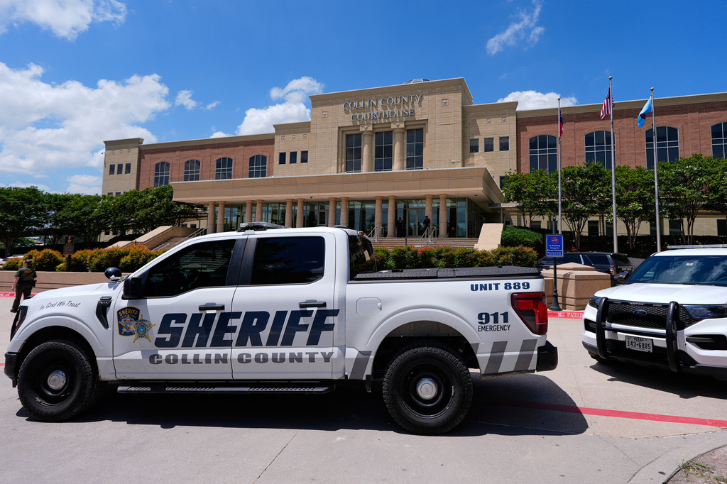 Collin County Sheriff vehicles sit parked in front of the Collin County courthouse after the verdict was reached in the Karemlo Anthony trial Tuesday, June 9, 2026, in McKinney, Texas. (AP Photo/Tony Gutierrez)