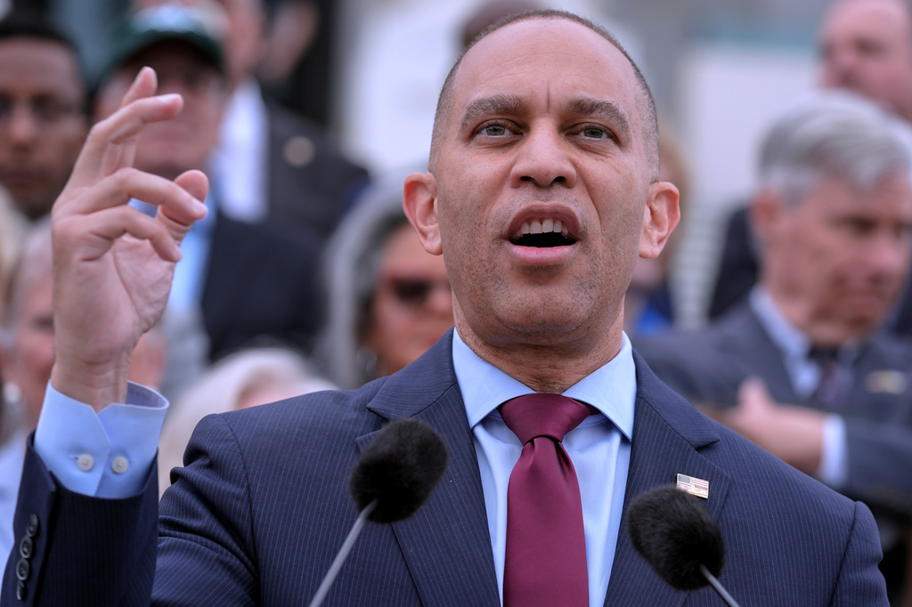 House Minority Leader Hakeem Jeffries, D-N.Y., speaks during a news conference, Thursday, May 21, 2026, on Capitol Hill, in Washington. (AP Photo/Mariam Zuhaib)