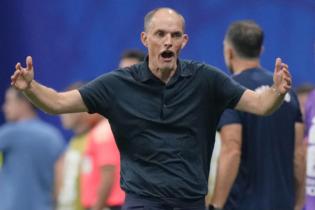 England head coach Thomas Tuchel reacts on the touchline during the World Cup semifinal soccer match between England and Argentina in Atlanta, Wednesday, July 15, 2026. (AP Photo/Stephanie Scarbrough)