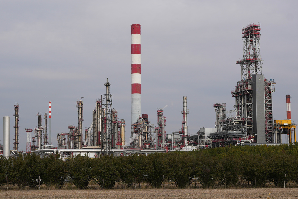 A view of Petroleum Industry of Serbia (NIS) oil refinery in Pancevo, Serbia, Thursday, Oct. 9, 2025. (AP Photo/Darko Vojinovic)