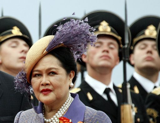 FILE - Queen Mother Sirikit passes by Russian honor guards while arriving in Moscow Vnukovo airport, July 2, 2007. (AP Photo/Misha Japaridze, File) FILE - Queen Mother Sirikit passes by Russian honor guards while arriving in Moscow Vnukovo airport, July 2, 2007. (AP Photo/Misha Japaridze, File)
