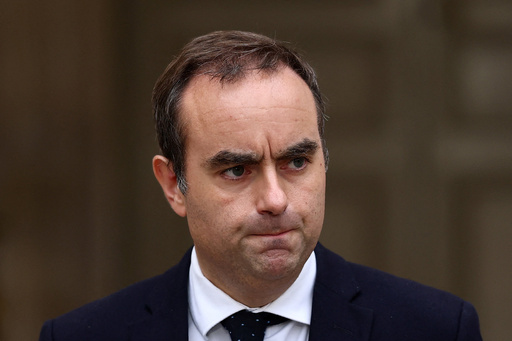 French outgoing Prime Minister Sebastien Lecornu, who resigned just a day after naming his government, arrives to deliver his statement at the Hotel Matignon in Paris, Monday, Oct. 6, 2025. (Stephane Mahe/Pool via AP) French outgoing Prime Minister Sebastien Lecornu, who resigned just a day after naming his government, arrives to deliver his statement at the Hotel Matignon in Paris, Monday, Oct. 6, 2025. (Stephane Mahe/Pool via AP)