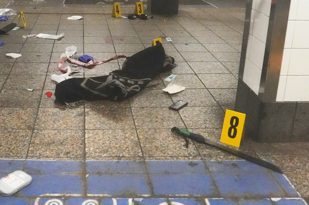 A weapon used to attack three people is shown at the Grand Central subway station in New York on Saturday, April 11, 2026. (AP Photo/Ryan Murphy)