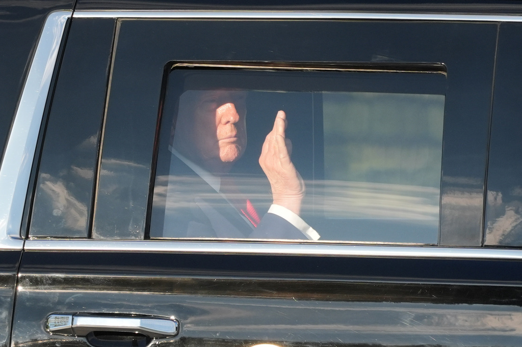 President Donald Trump arrives to board Marine One on the Ellipse near the White House, Friday, Sept. 18, 2026, in Washington. (AP Photo/Alex Brandon)