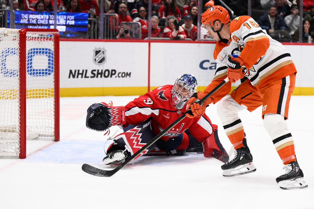 Anaheim Ducks center Ryan Strome (16) takes a penalty shot against Washington Capitals goaltender Charlie Lindgren during the second period of an NHL hockey game, Monday, Jan. 5, 2026, in Washington. (AP Photo/Nick Wass)