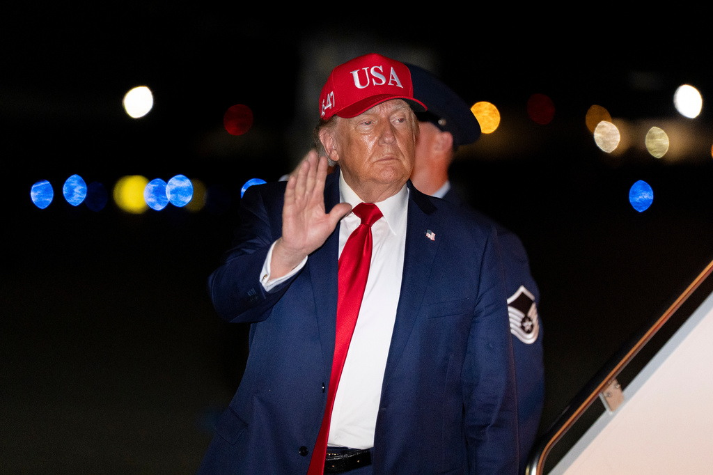 President Donald Trump waves as he arrives on Air Force One, Wednesday, Sept. 16, 2026, at Joint Base Andrews, Md. (AP Photo/Alex Brandon)