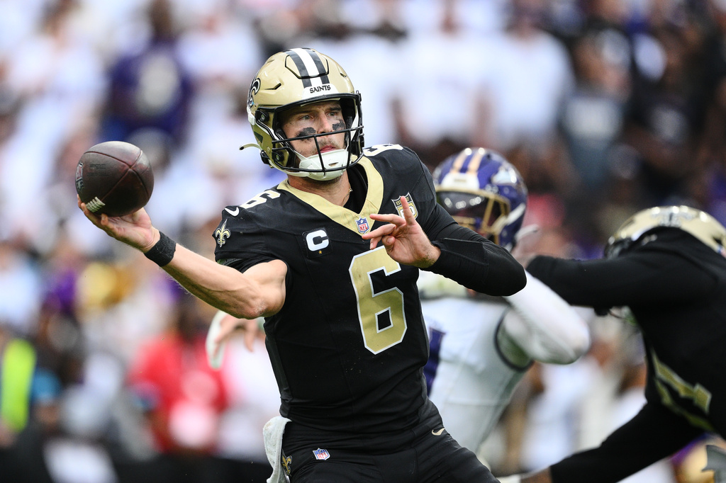 New Orleans Saints quarterback Tyler Shough (6) passes in the second half of an NFL football game against the Baltimore Ravens in Baltimore, Sunday, Sept. 20, 2026. (AP Photo/Nick Wass)