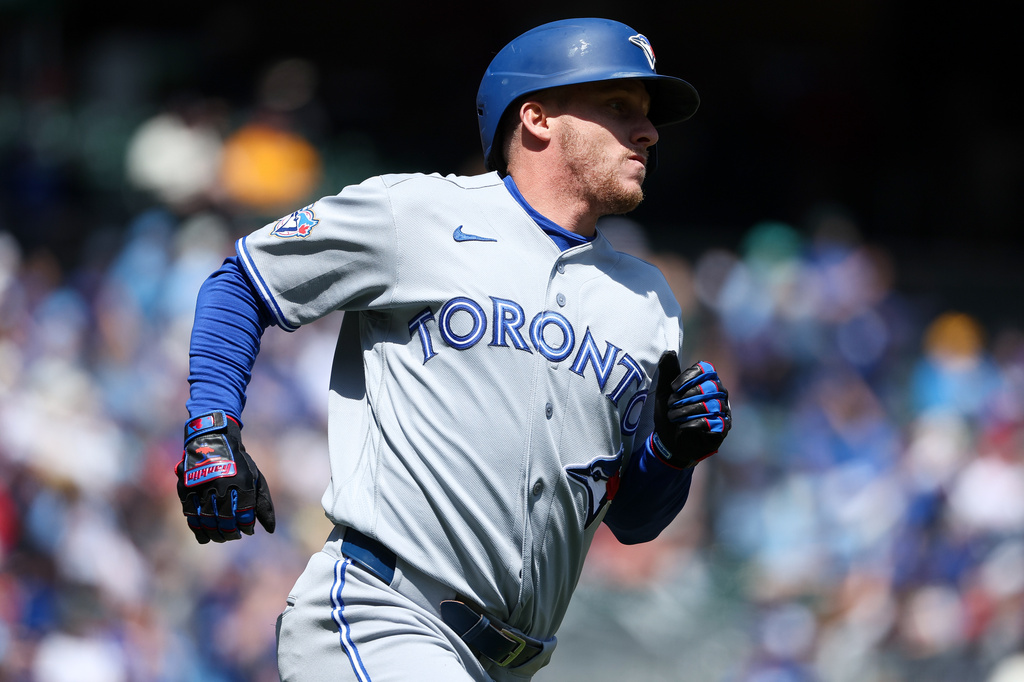 Toronto Blue Jays' Myles Straw runs the baes after hitting a solo home run in the second inning of a baseball game against the Minnesota Twins, Saturday, May 2, 2026, in Minneapolis. (AP Photo/Matt Krohn)