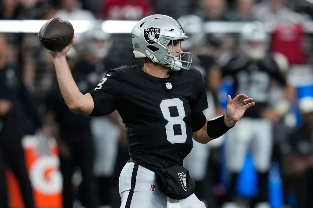 Las Vegas Raiders quarterback Kirk Cousins (8) throws during the first half of an NFL preseason football game against the San Francisco 49ers, Thursday, Aug. 27, 2026}, in Las Vegas. (AP Photo/John Locher)