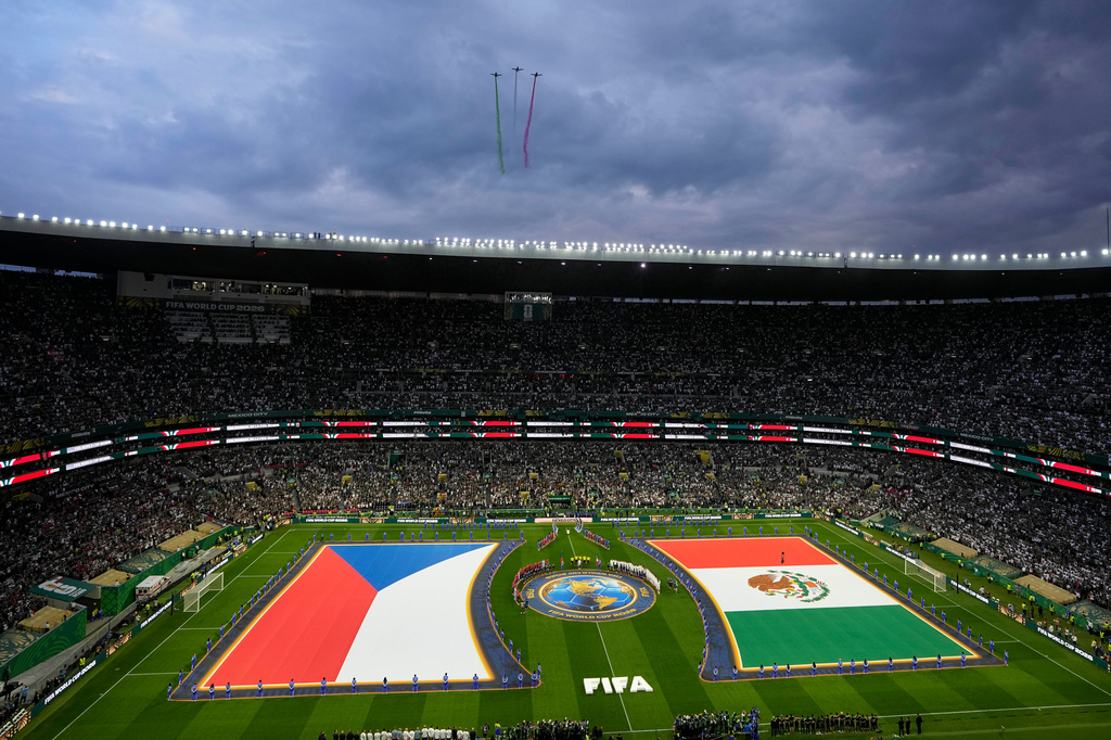 General view during the pregame ceremony before the World Cup Group A soccer match between Czechia and Mexico in Mexico City, Wednesday, June 24, 2026. (AP Photo/Eduardo Verdugo)