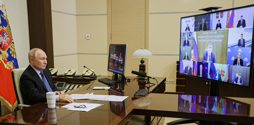 Russian President Vladimir Putin leads a cabinet meeting via videoconference at the Novo-Ogaryovo residence outside Moscow, Wednesday, Sept. 23, 2026. (Vyacheslav Prokofyev/Sputnik, Kremlin Pool Photo via AP)