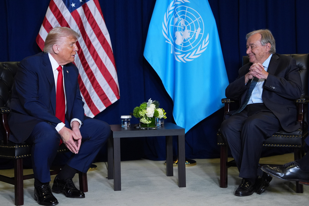 President Donald Trump meets with United Nations Secretary-General António Guterres during the United Nations General Assembly, Tuesday, Sept. 23, 2025, in New York. (AP Photo/Evan Vucci)