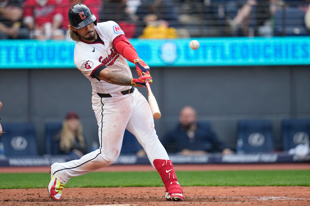 Cleveland Guardians' Gabriel Arias hits a home run in the seventh inning of a baseball game against the Chicago Cubs in Cleveland, Friday, April 3, 2026. (AP Photo/Sue Ogrocki)