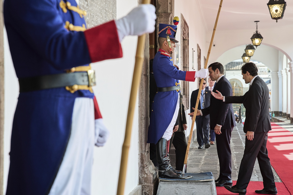 U.S. Secretary of State Marco Rubio, center, arrives at the Palacio de Carondelet to meet with Ecuador's President Daniel Noboa in Quito, Ecuador, Thursday, Sept. 4, 2025. (AP Photo/Jacquelyn Martin, Pool)