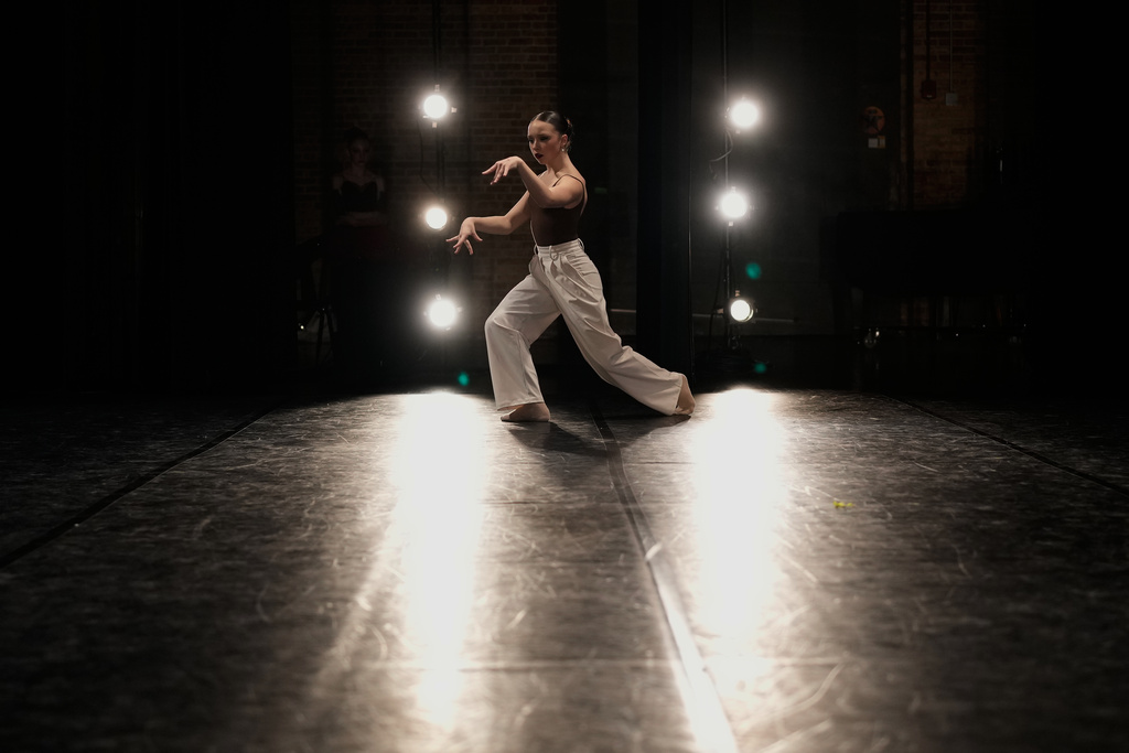 Harper Anderson performs for Junior Classical Competition Women Age 13 during the Youth America Grand Prix (YAGP) Semi-Finals at Dominican University Performing Arts Center in River Forest, Ill., Friday, Feb. 6, 2026. (AP Photo/Nam Y. Huh)