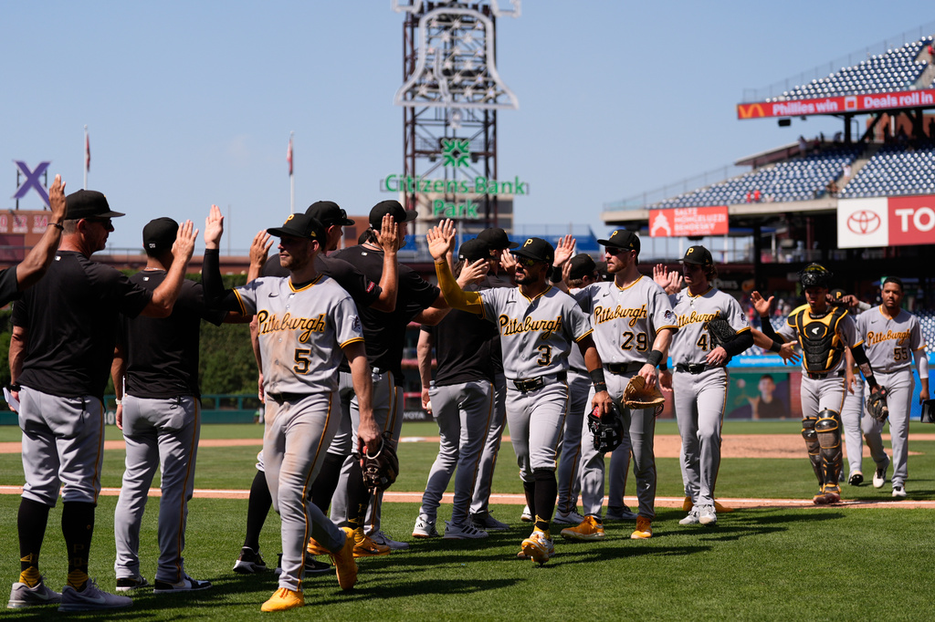 Pittsburgh Pirates' players celebrate after they won a baseball game against the Philadelphia Phillies Thursday, July 2, 2026, in Philadelphia. (AP Photo/Matt Slocum)