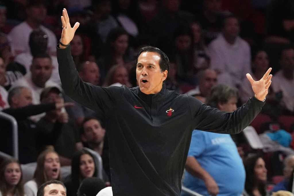 Miami Heat head coach Erik Spoelstra gestures during the first half of an NBA basketball game against the Dallas Mavericks Monday Nov. 24, 2025, in Miami. (AP Photo/Marta Lavandier)