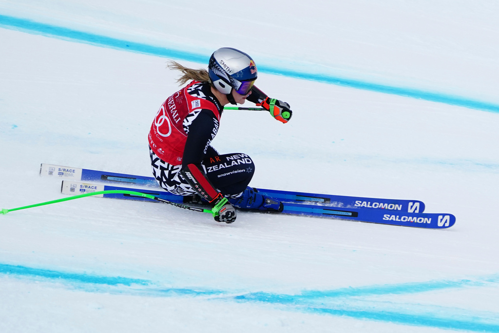 New Zealand's Alice Robinson speeds down the course during an alpine ski, women's World Cup super-G in Val d'Isere, France, Sunday, Dec. 21, 2025. (AP Photo/Pier Marco Tacca)