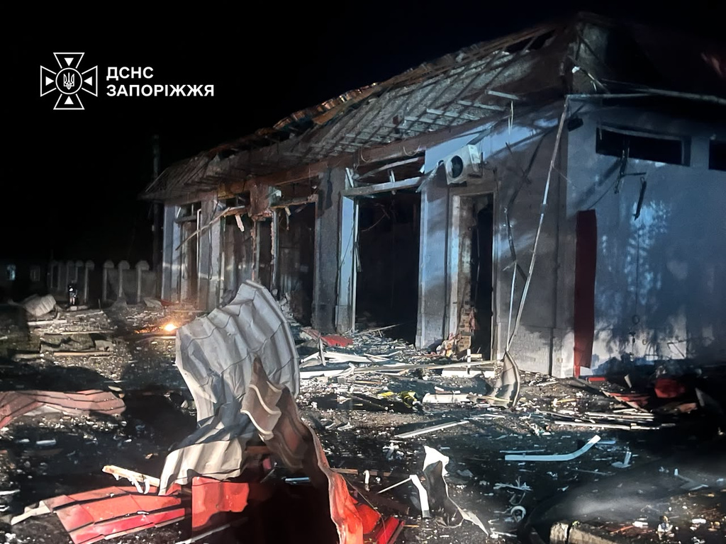 In this photo provided by the Ukrainian Emergency Services on Tuesday, Sept. 22, 2026, a building is seen damaged after a Russian strike on Zaporizhzhia, Ukraine. (Ukrainian Emergency Service via AP)