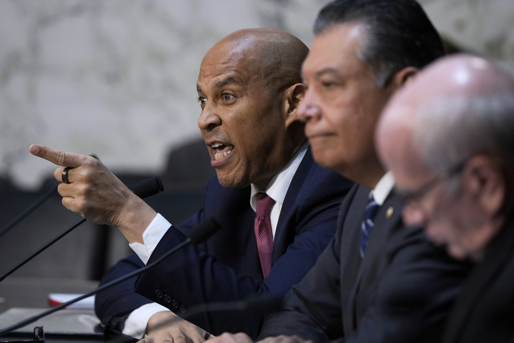 Sen. Cory Booker, D-N.J., questions FBI Director Kash Patel as he appears before the Senate Judiciary Committee for his first oversight hearing, Tuesday, Sept. 16, 2025, at the Capitol in Washington. (AP Photo/Julia Demaree Nikhinson)