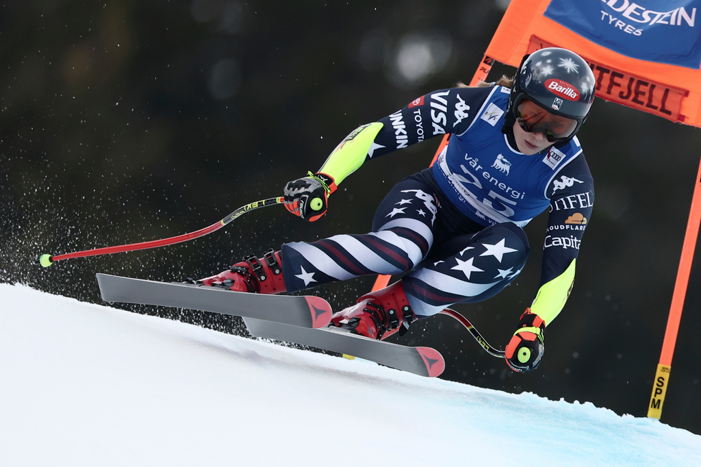United States' Mikaela Shiffrin competes during an alpine ski, women's super-G race, at the Lillehammer World Cup Finals, in Kvitfjell, Norway, Sunday, March 22, 2026. (AP Photo/Gabriele Facciotti)