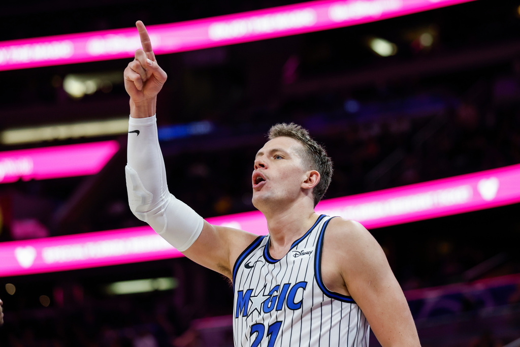 Orlando Magic forward Moritz Wagner (21) reacts after being fouled during the first half of an NBA basketball game against the New Orleans Pelicans, Sunday, Jan. 11, 2026, in Orlando, Fla. (AP Photo/Kevin Kolczynski)