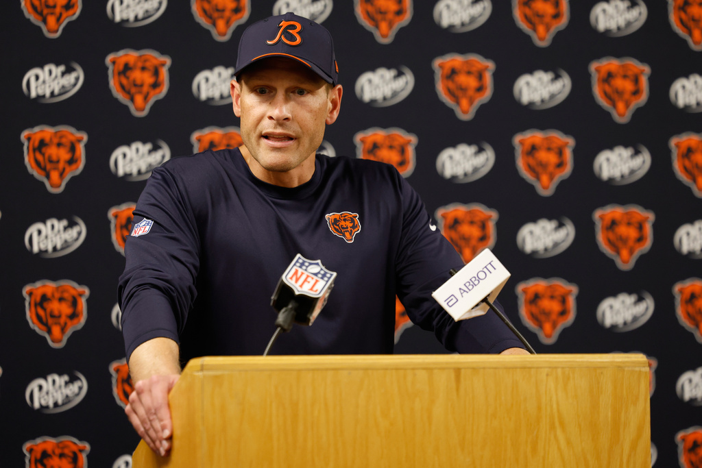Chicago Bears head coach Ben Johnson talks after an NFL football game against the Green Bay Packers in Green Bay, Wis., Sunday, Oct. 11, 2026. (AP Photo/Mike Roemer)