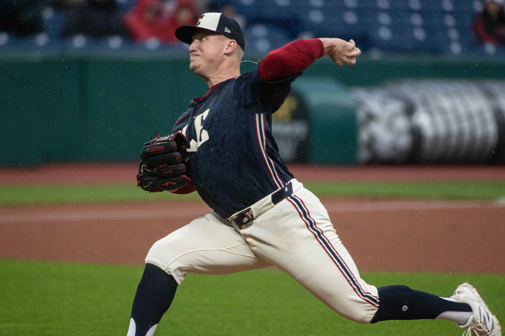 Cleveland Guardians starting pitcher Parker Messick delivers against the Minnesota Twins during the first inning of a baseball game, Friday, May 8, 2026, in Cleveland. (AP Photo/Phil Long)