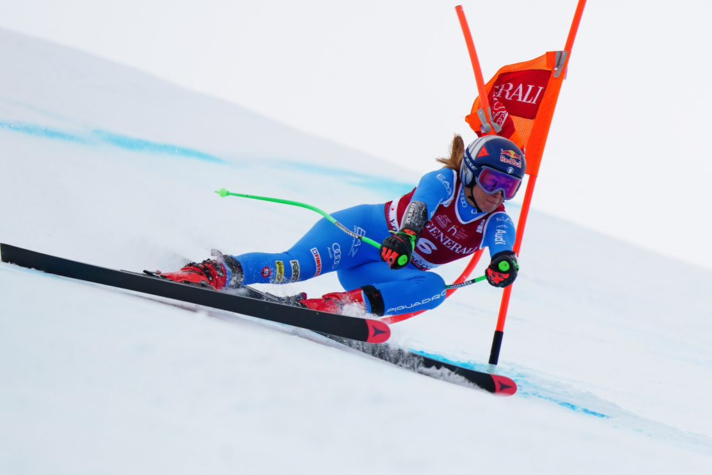 Italy's Sofia Goggia speeds down the course during an alpine ski, women's World Cup super-G in Val d'Isere, France, Sunday, Dec. 21, 2025. (AP Photo/Pier Marco Tacca)