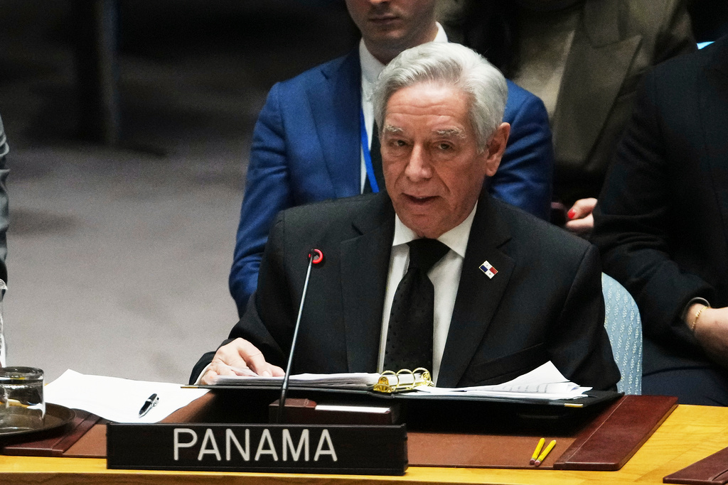 Panama UN Ambassador Eloy Alfaro De Alba speaks during a meeting of the Security Council Monday, Jan. 5, 2026 at U.N. headquarters. (AP Photo/Frank Franklin II)