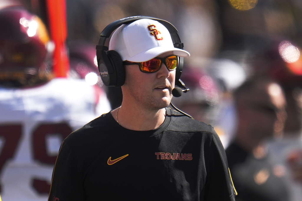 AP Top 25 Takeaways: Who is better off? Lincoln Riley's new (USC) and ...