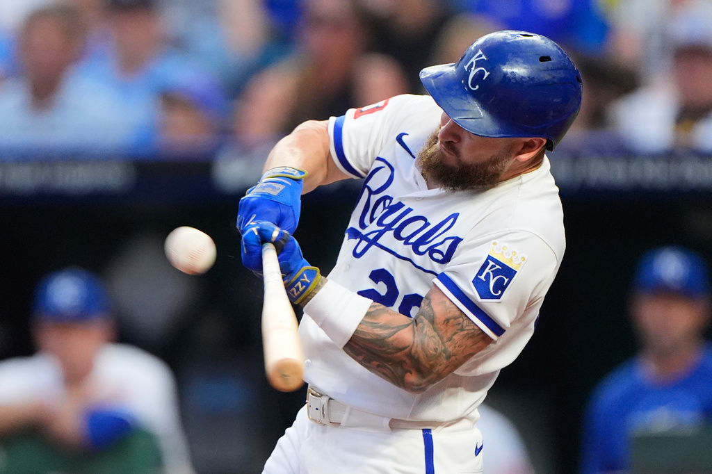 Kansas City Royals' Kyle Isbel hits a sacrifice fly to score one run during the fifth inning of a baseball game against the Minnesota Twins, Wednesday, Aug. 5, 2026, in Kansas City, Mo. (AP Photo/Charlie Riedel)