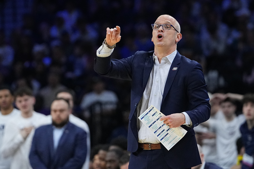 UConn head coach Dan Hurley calls out to his team during the first half in the second round of the NCAA college basketball tournament against UCLA, Sunday, March 22, 2026, in Philadelphia. (AP Photo/Matt Rourke)