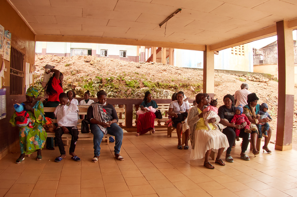 Mothers with their babies attend the malaria vaccination rollout at the Soa District Hospital in Yaounde, Cameroon, Wednesday, April 29, 2026. (AP Photo/Angel Ngwe)