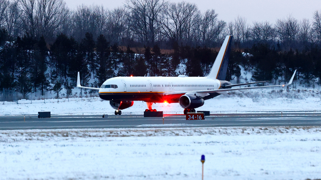 An airplane carrying captured Venezuelan President Nicolas Maduro lands at Stewart Air National Guard Base in Newburgh, N.Y. (AP Photo/Noah K. Murray)