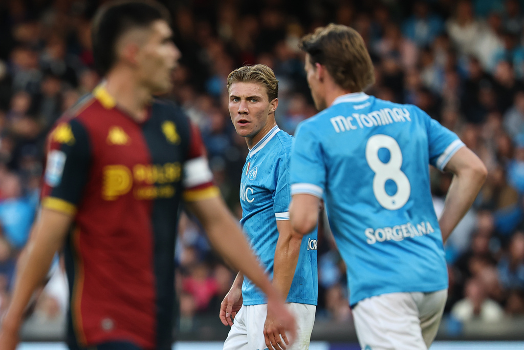 Napoli's Rasmus Hojlund during the Italian Serie A soccer match between Napoli and Genoa at the Diego Armando Maradona Stadium in Naples, Italy, Sunday, Oct. 5 , 2025. (Alessandro Garofalo/LaPresse via AP)