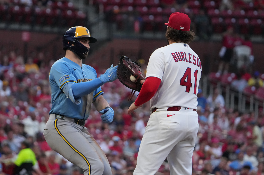 Milwaukee Brewers' Garrett Mitchell is tagged out by St. Louis Cardinals first baseman Alec Burleson during the fourth inning of a baseball game Thursday, July 9, 2026, in St. Louis. (AP Photo/Jeff Roberson)